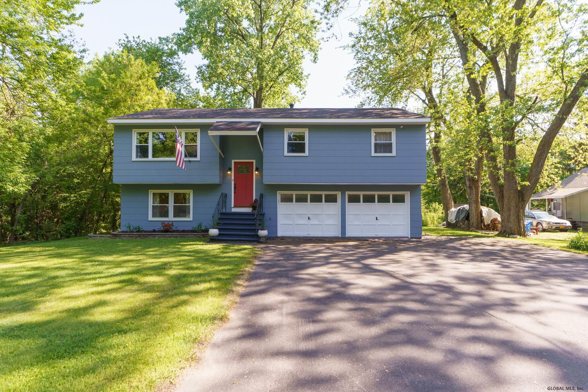 3552 Consaul Road Niskayuna, NY 12304 - Photo 1 of 27 Photo 1