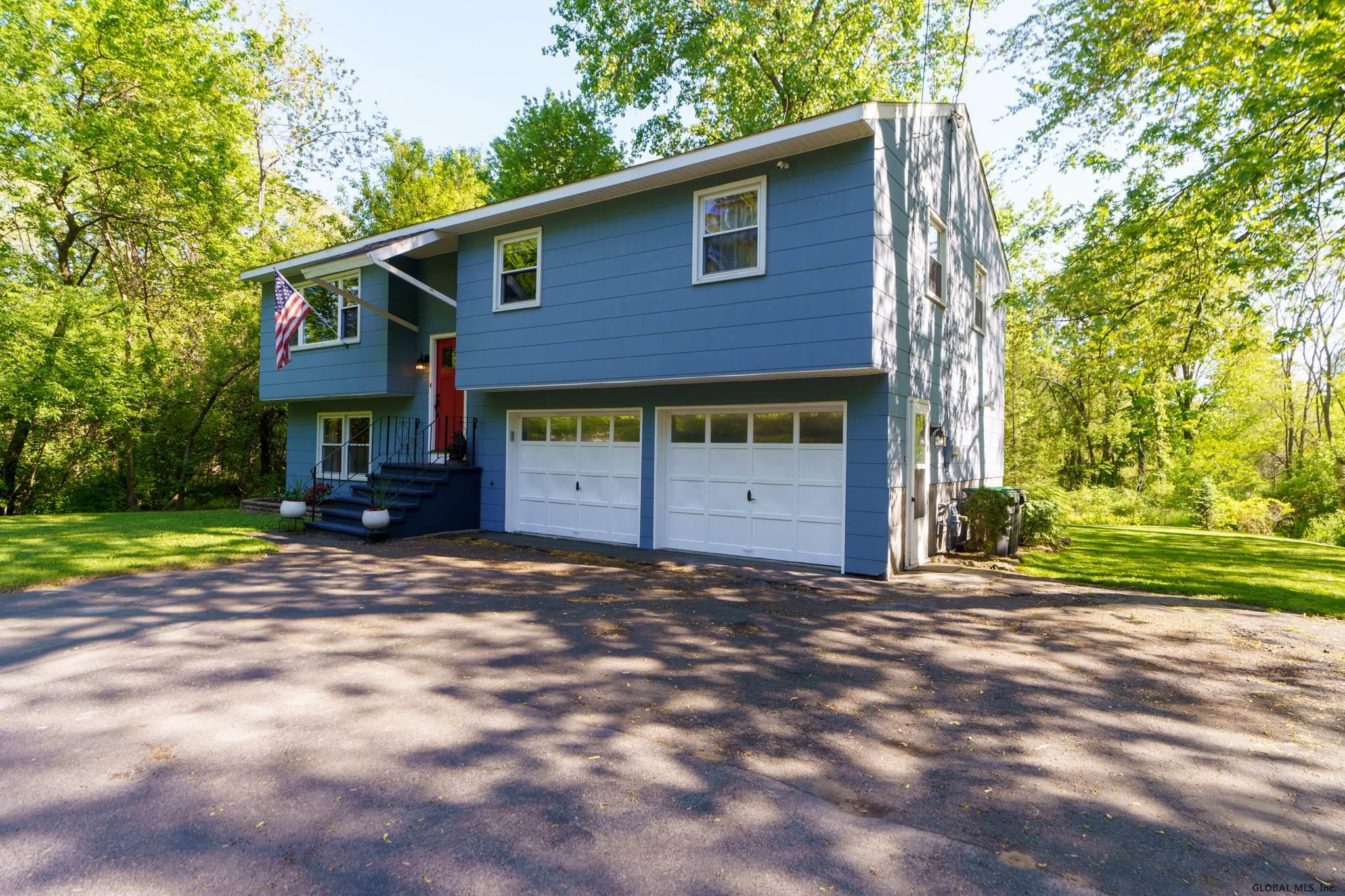 3552 Consaul Road Niskayuna, NY 12304 - Photo 2 of 27 Photo 2