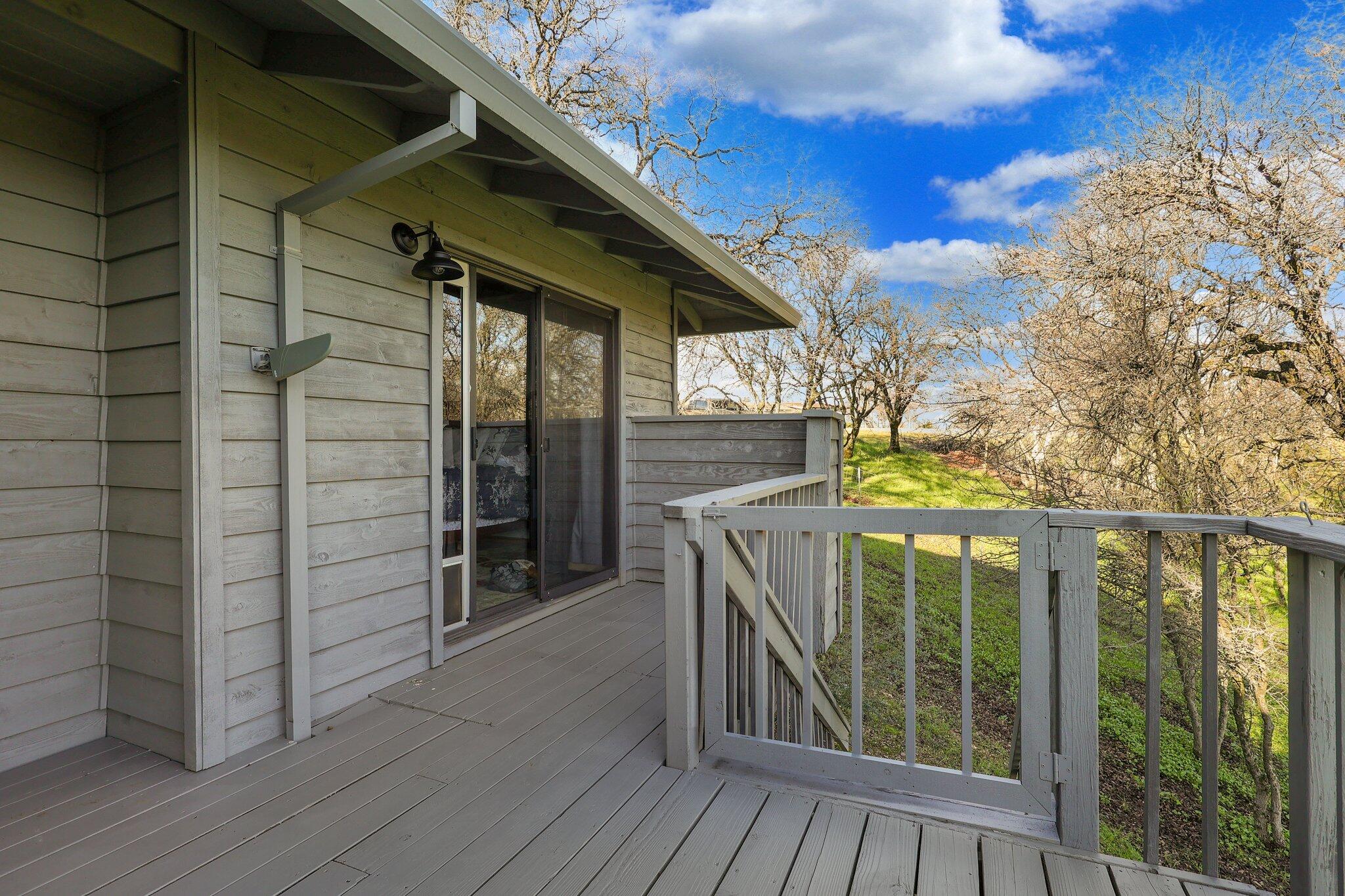 21560 Wilcox Road Red Bluff, CA 96080 - Photo 17 of 25 Deck and Views!