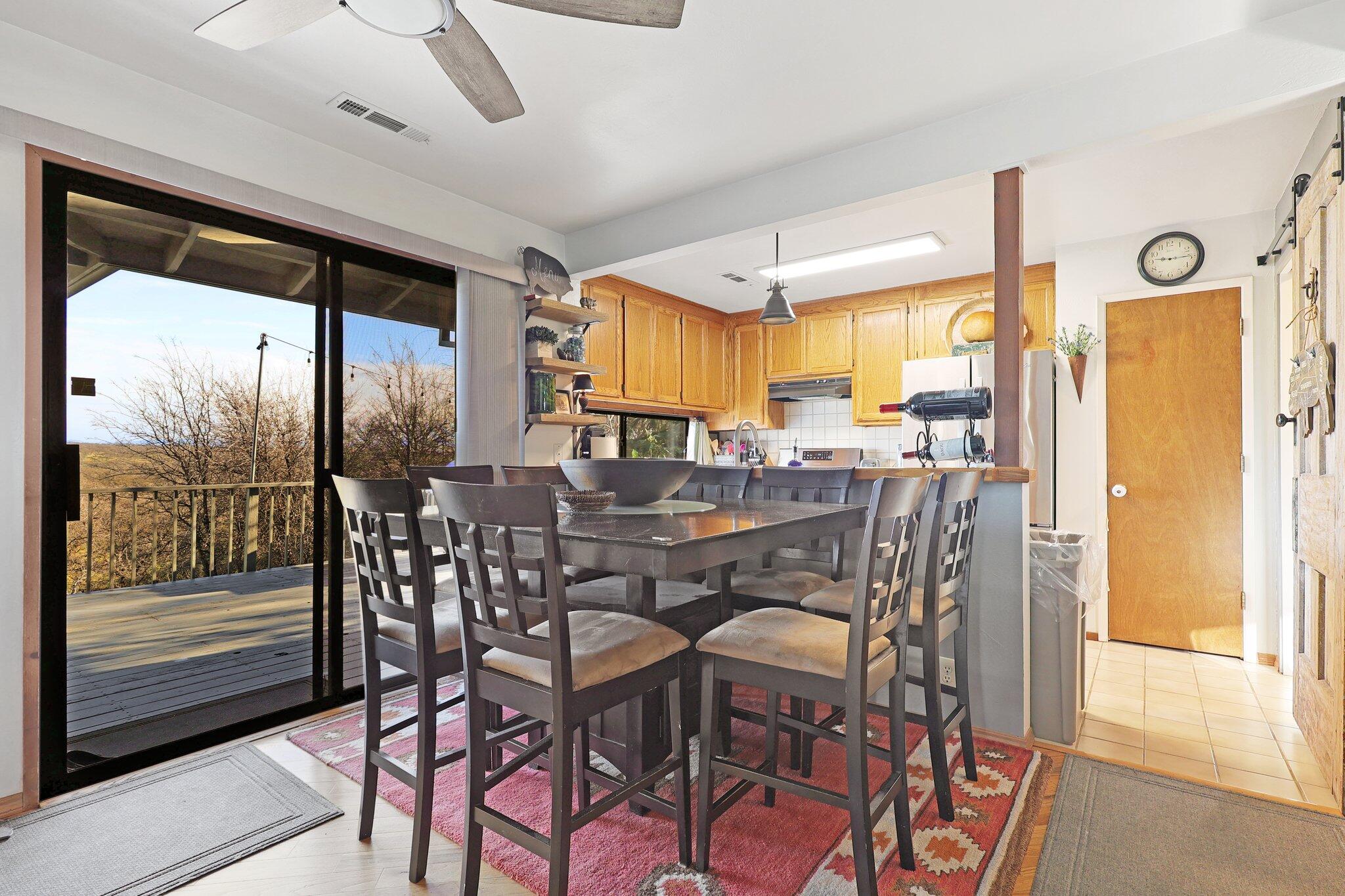 21560 Wilcox Road Red Bluff, CA 96080 - Photo 10 of 25 Dining Area