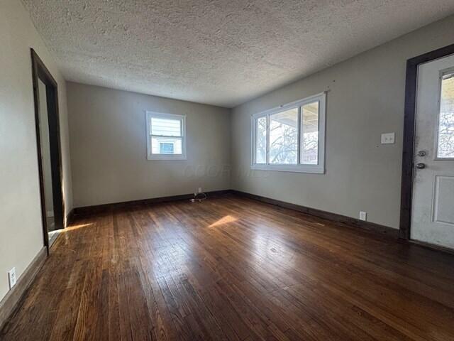 3538 Karl Road Columbus, OH 43224 - Photo 6 of 14 6