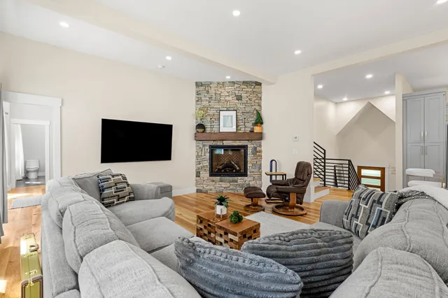 $1,124,000 | 122 Valley Street, Laconia, NH 03246