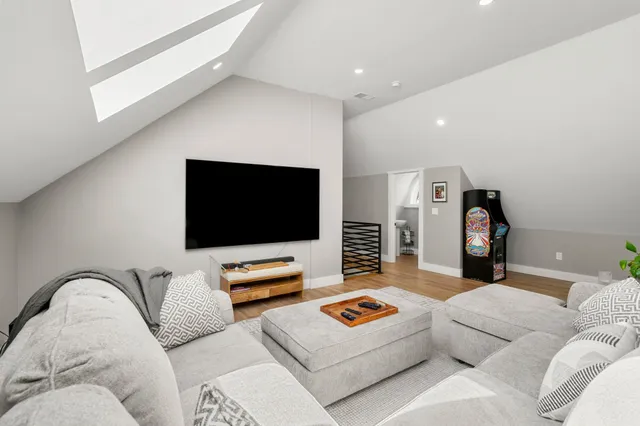 $1,124,000 | 122 Valley Street, Laconia, NH 03246