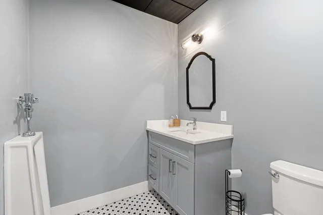 $1,124,000 | 122 Valley Street, Laconia, NH 03246