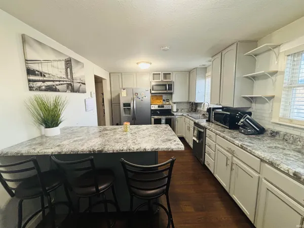$165,900 | 14720 State Line Road, Monroeville, IN 46773