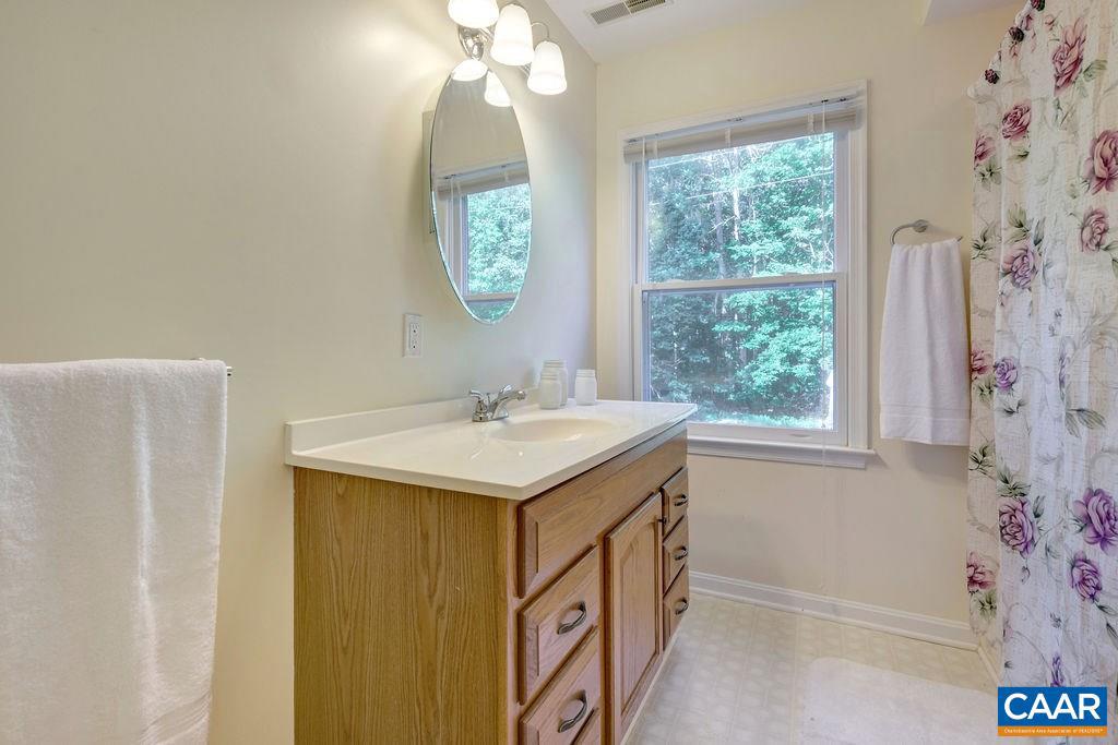 758 Lightwood Road Louisa, VA 23093 - Photo 21 of 46 Gallery Image 21