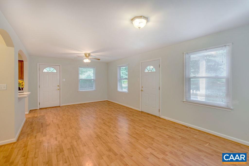 758 Lightwood Road Louisa, VA 23093 - Photo 7 of 46 Gallery Image 7