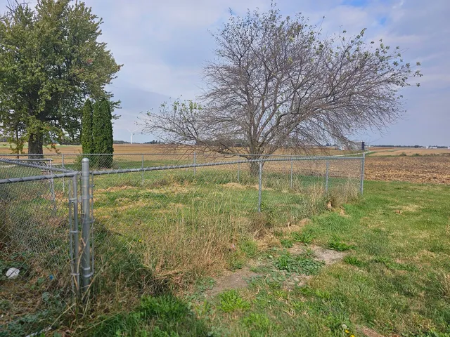 $190,000 | 174 Rockyford Road, Sublette, IL 61367