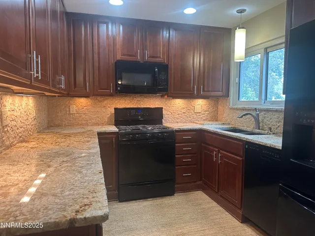 $490,000 | 880 Ruby Avenue, Reno, NV 89503