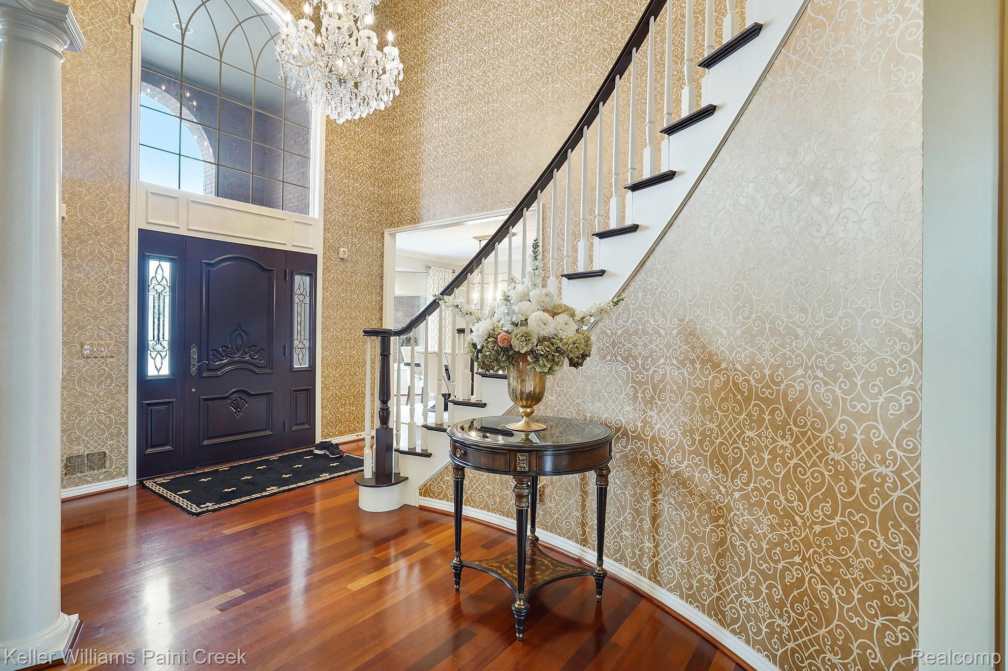 713 Panorama Drive Rochester, MI 48306 - Photo 19 of 77 A grand entrance welcomes guests
