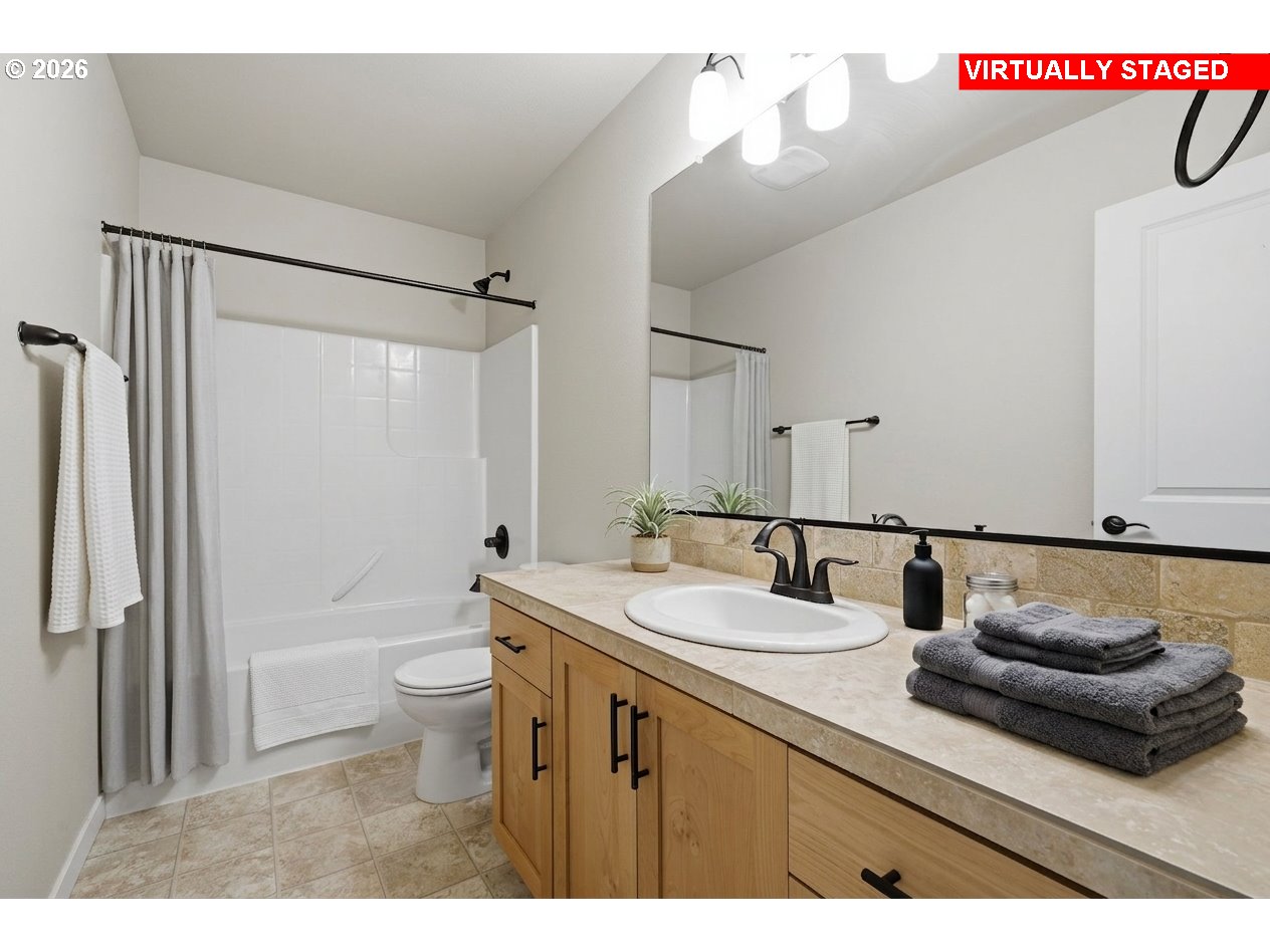 254 Southwest 204th Terrace Beaverton, OR 97006 - Photo 32 of 39 Bathroom