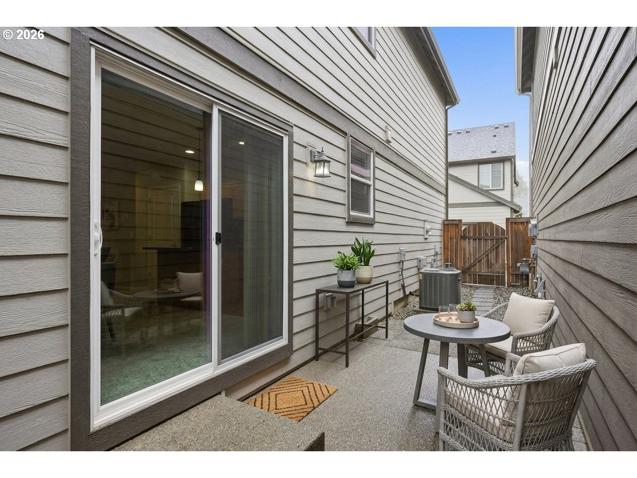 254 Southwest 204th Terrace Beaverton, OR 97006 - Photo 35 of 39 Patio
