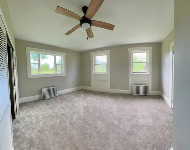 $2,200 | 239 New Boston Road, Unit 1, Fairhaven, MA 02719