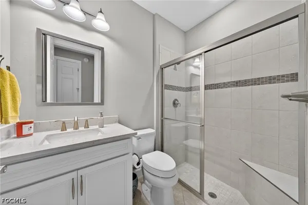 $525,900 | 20014 Parrot Key Court, Estero, FL 33928