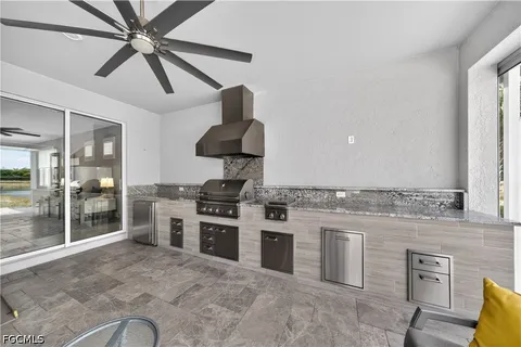 $525,900 | 20014 Parrot Key Court, Estero, FL 33928