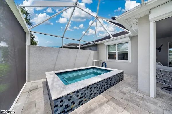 $525,900 | 20014 Parrot Key Court, Estero, FL 33928