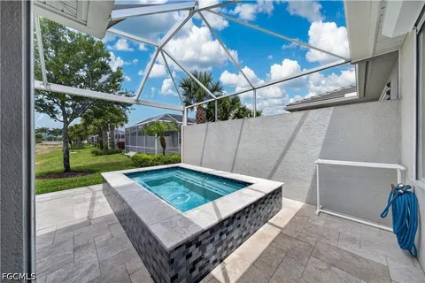 $525,900 | 20014 Parrot Key Court, Estero, FL 33928
