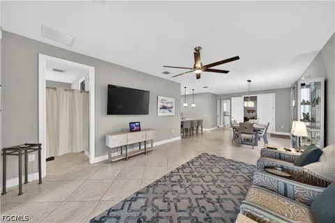 $525,900 | 20014 Parrot Key Court, Estero, FL 33928