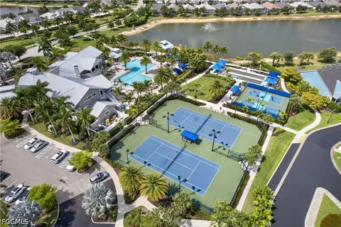 $525,900 | 20014 Parrot Key Court, Estero, FL 33928