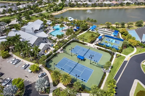 $525,900 | 20014 Parrot Key Court, Estero, FL 33928