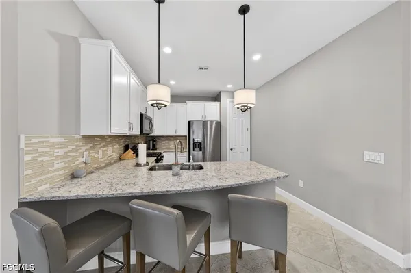 $525,900 | 20014 Parrot Key Court, Estero, FL 33928