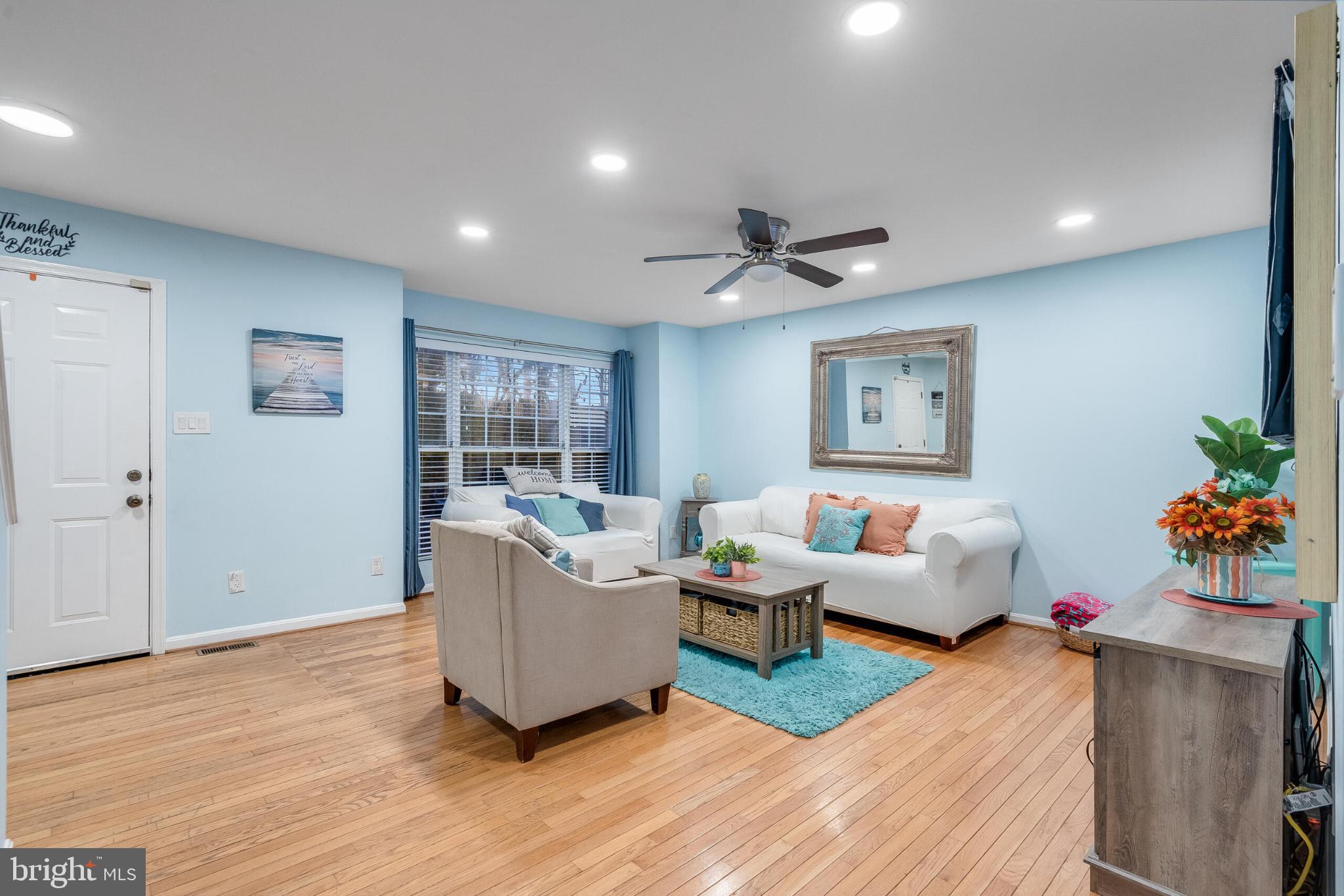 14087 Asher View Centreville, VA 20121 - Photo 2 of 26 Bright and inviting living space with charm.