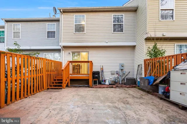 $549,000 | 14087 Asher View, Centreville, VA 20121