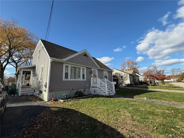 $459,900 | 35 Welfare Avenue, Warwick, RI 02888
