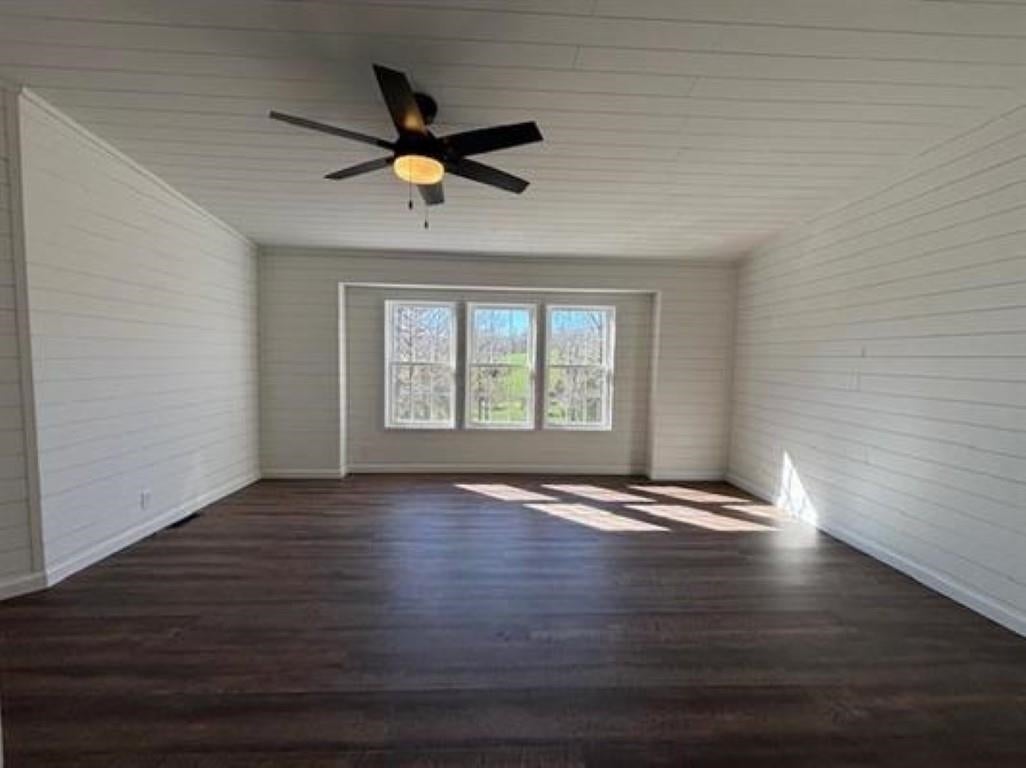 1360 Johnson Road Greenville, KY 42345 - Photo 7 of 28 Gallery Image 7