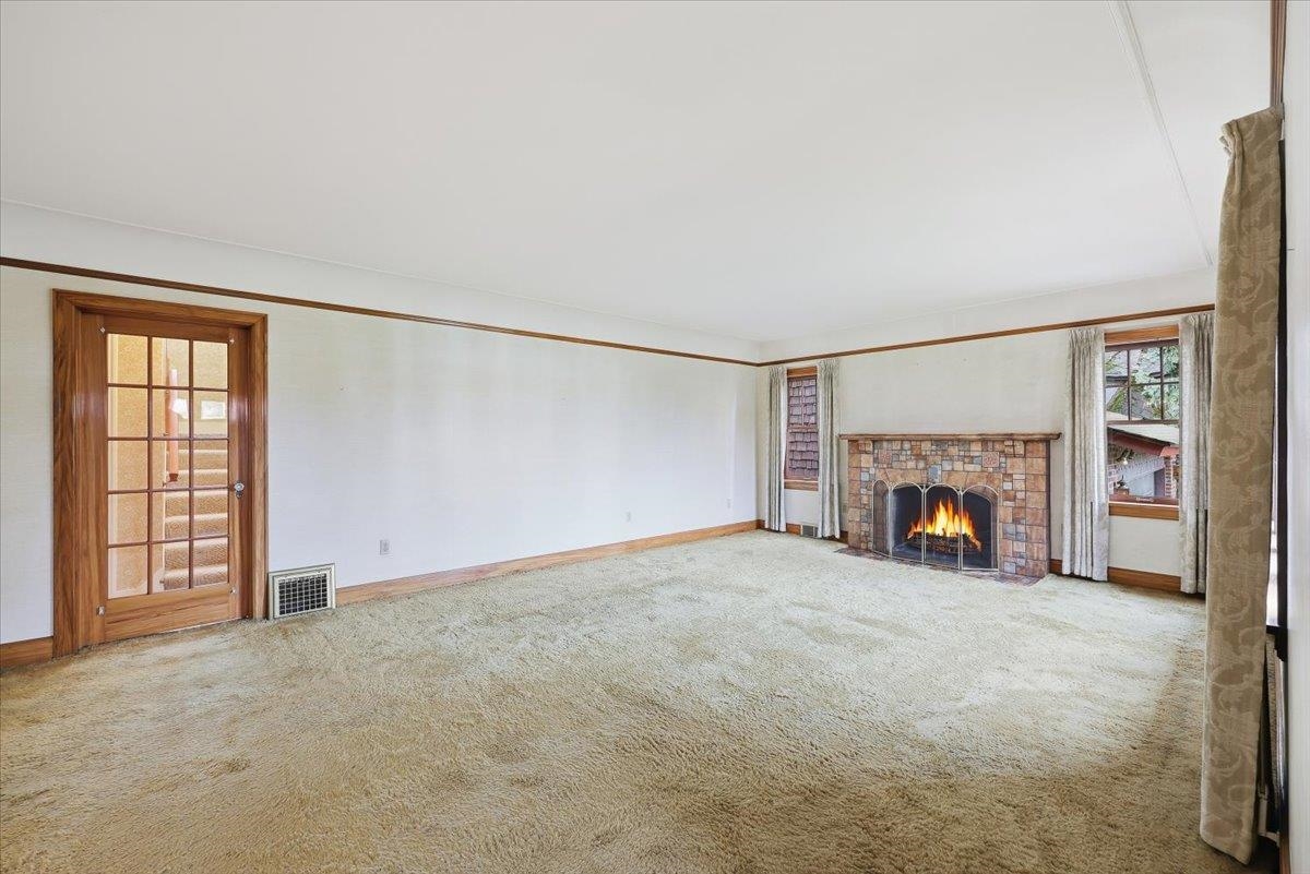 1016 East Overbluff Road Spokane, WA 99203 - Photo 6 of 42