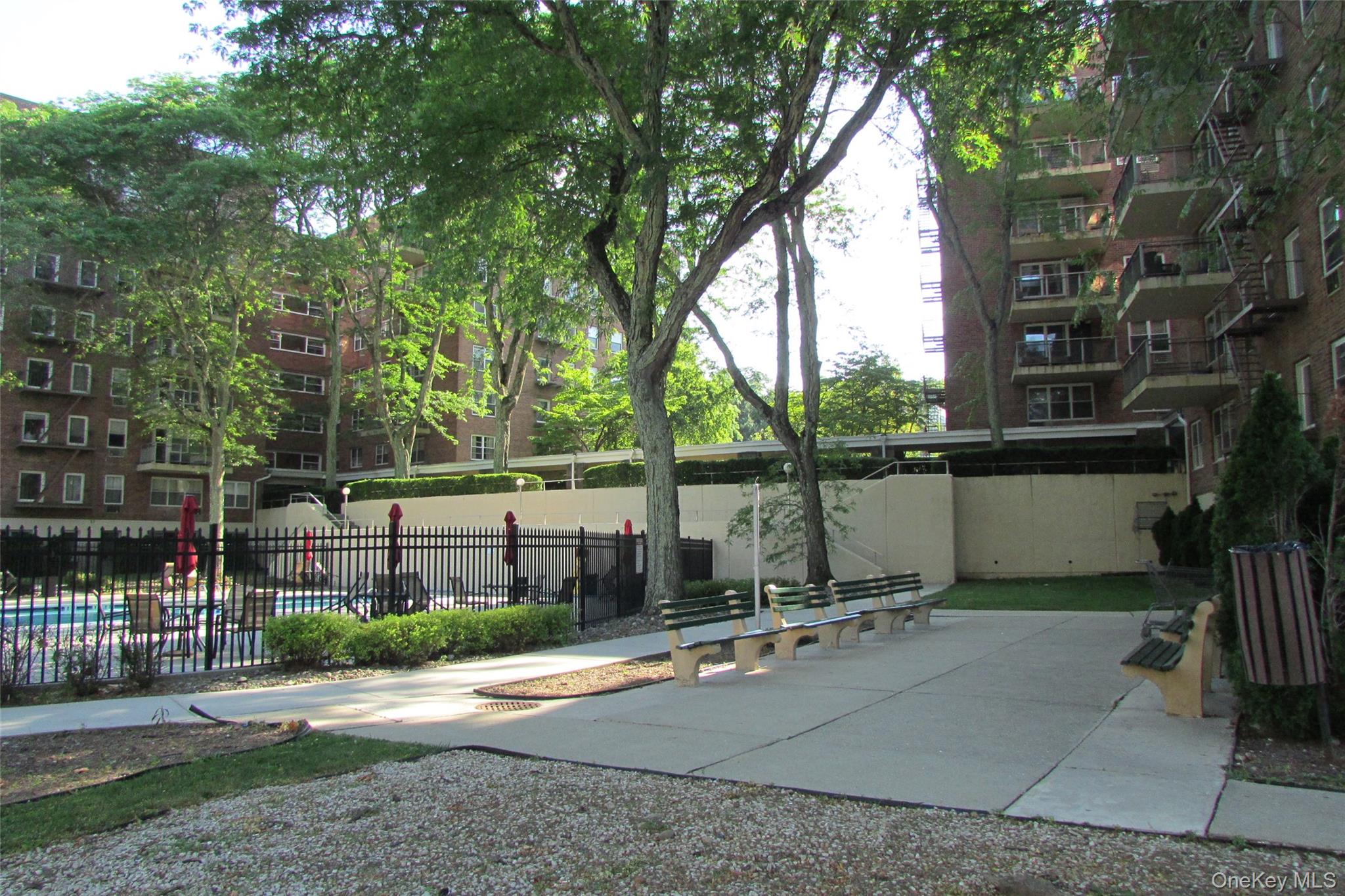 30 South Cole Avenue, Unit 6F Spring Valley, NY 10977 - Photo 29 of 30 a view of a backyard