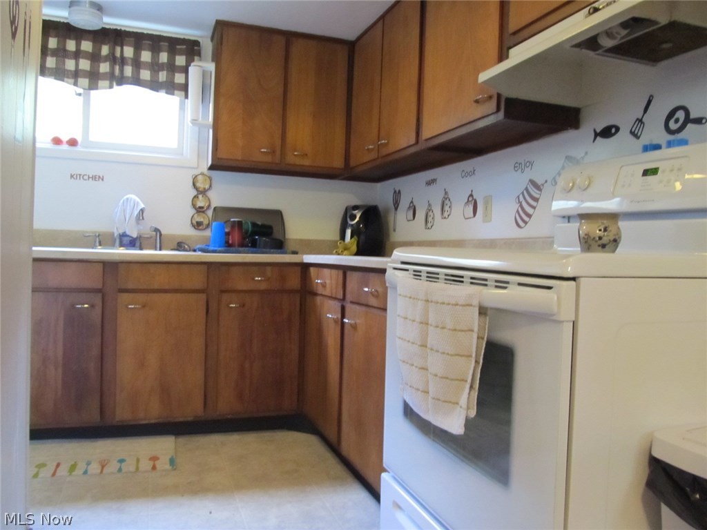 1960 Creston Road Cambridge, OH 43725 - Photo 17 of 33 Gallery Image 17