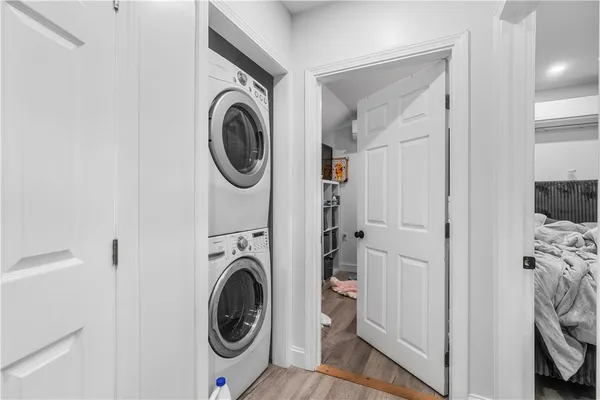 $525,000 | 30 Greenville Avenue, North Providence, RI 02911