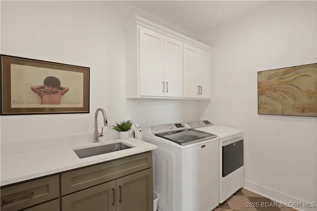 $3,890,000 | 1603 Grand View Drive, Sunrise Beach, MO 65079