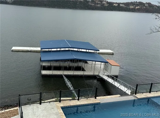 $3,890,000 | 1603 Grand View Drive, Sunrise Beach, MO 65079