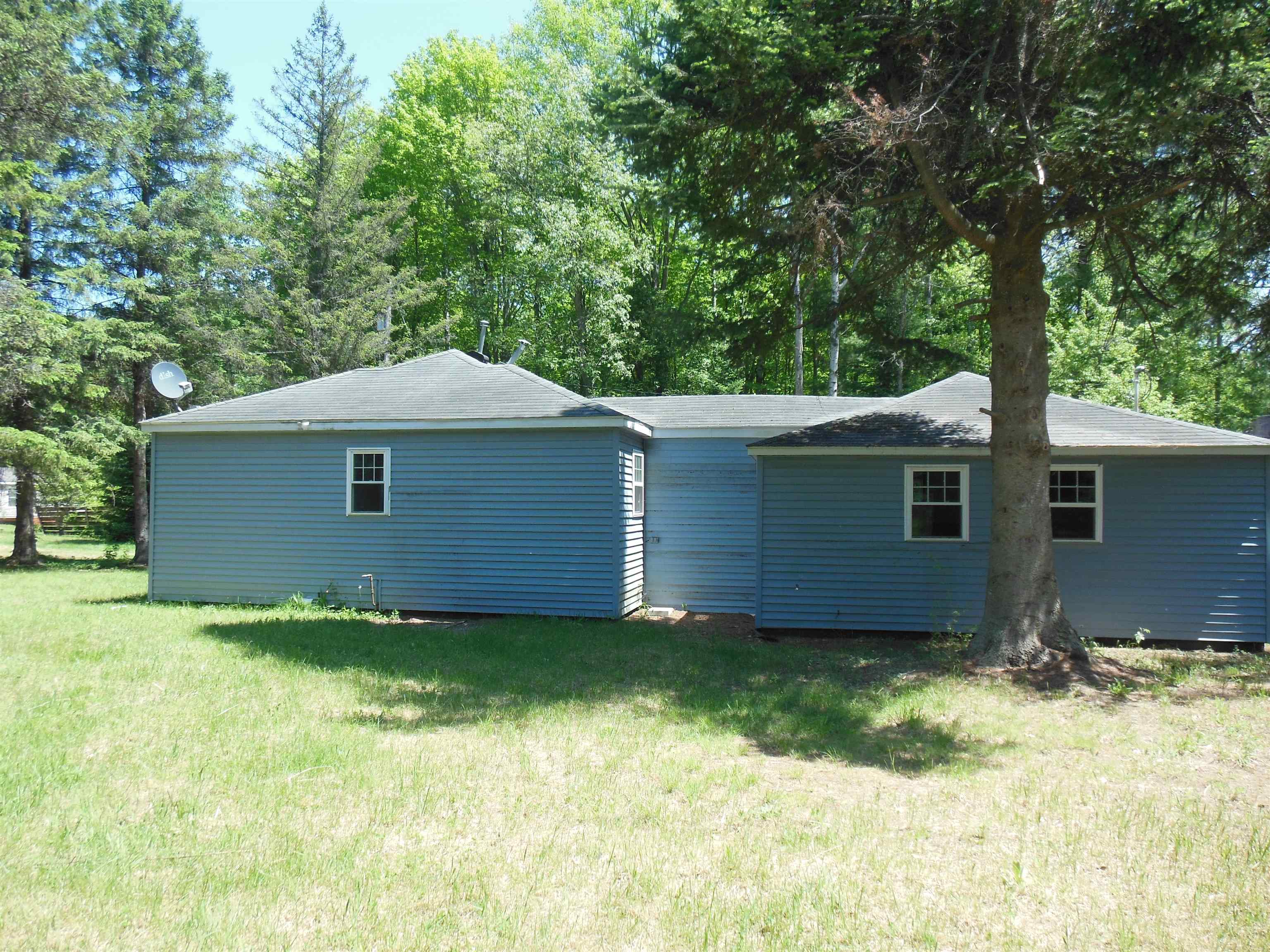8870 East Townline Lake Road Harrison, MI 48625 - Photo 4 of 20
