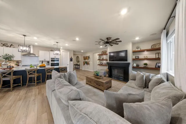 $949,999 | 2531 Latour Court, Turlock, CA 95382