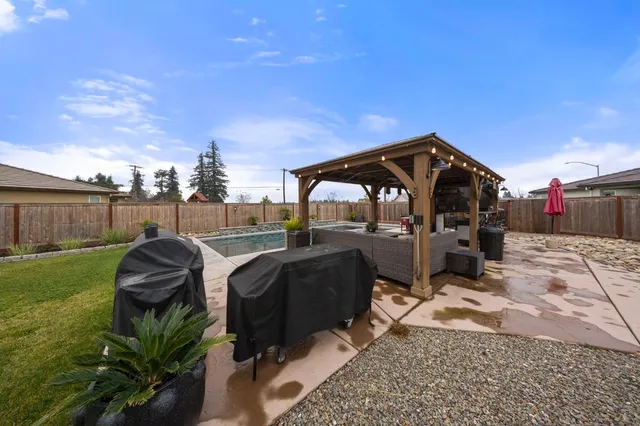 $949,999 | 2531 Latour Court, Turlock, CA 95382