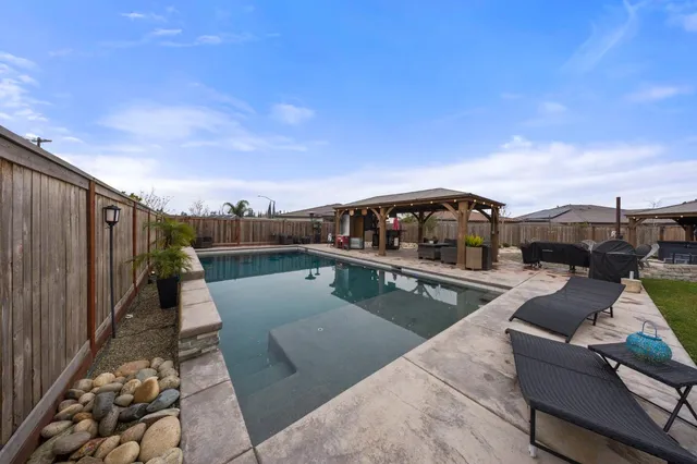 $949,999 | 2531 Latour Court, Turlock, CA 95382