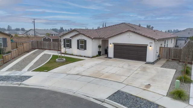 $949,999 | 2531 Latour Court, Turlock, CA 95382