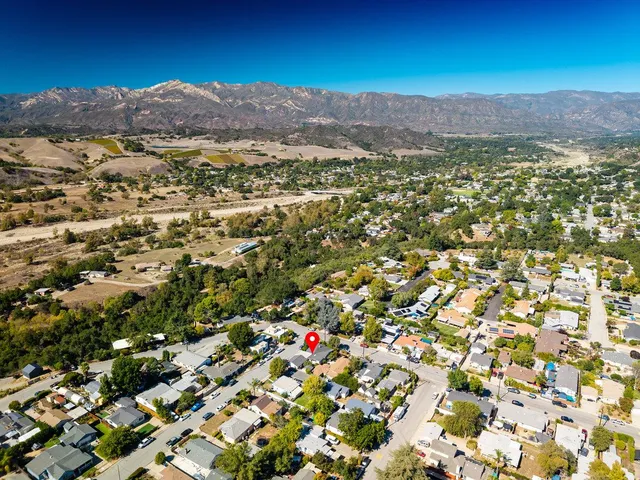 $1,125,000 | 386 Larmier Avenue, Oak View, CA 93022