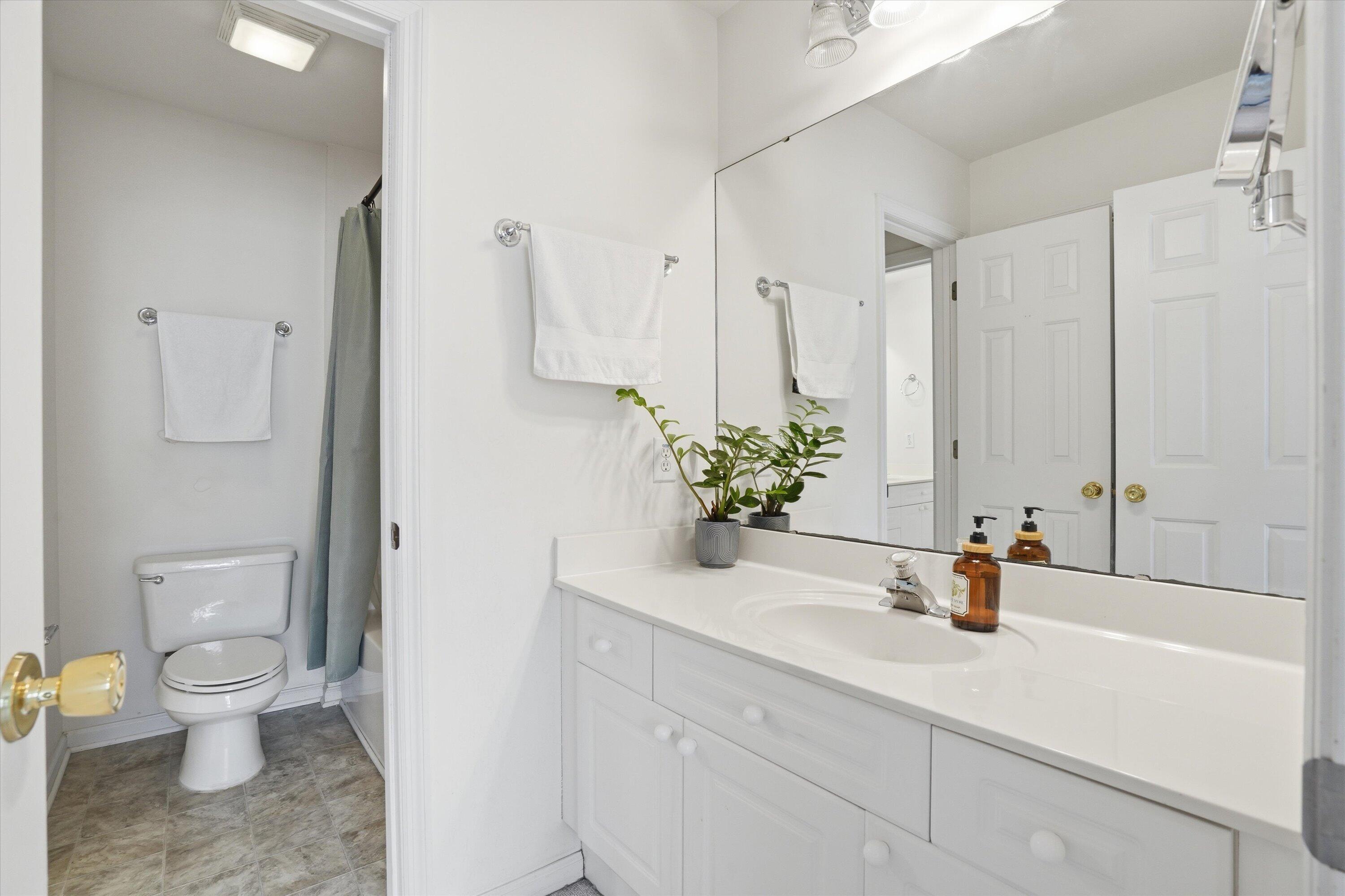 2779 Waterpointe Circle Mount Pleasant, SC 29466 - Photo 18 of 45 17-DSC04454