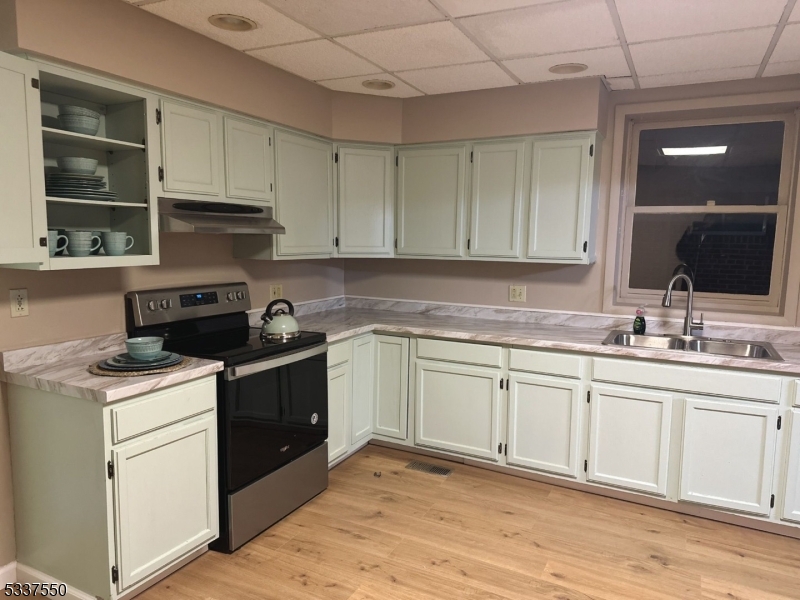 809 Madison Avenue, Unit 2 York, PA 17404 - Photo 3 of 14