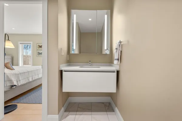 $2,450,000 | 21 Crowninshield Road, Unit 21, Brookline, MA 02446