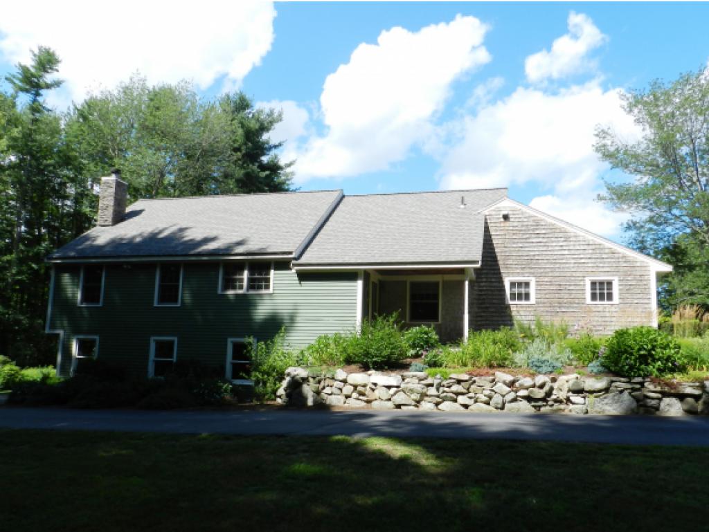 188 Mill Road North Hampton, NH 03862 - Photo 2 of 36