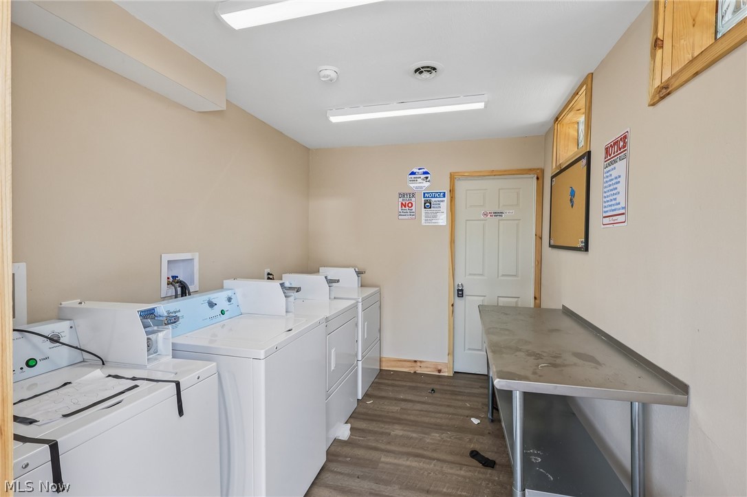 5919 Lake Road West, Unit 3 Ashtabula, OH 44004 - Photo 44 of 50 Community Laundry