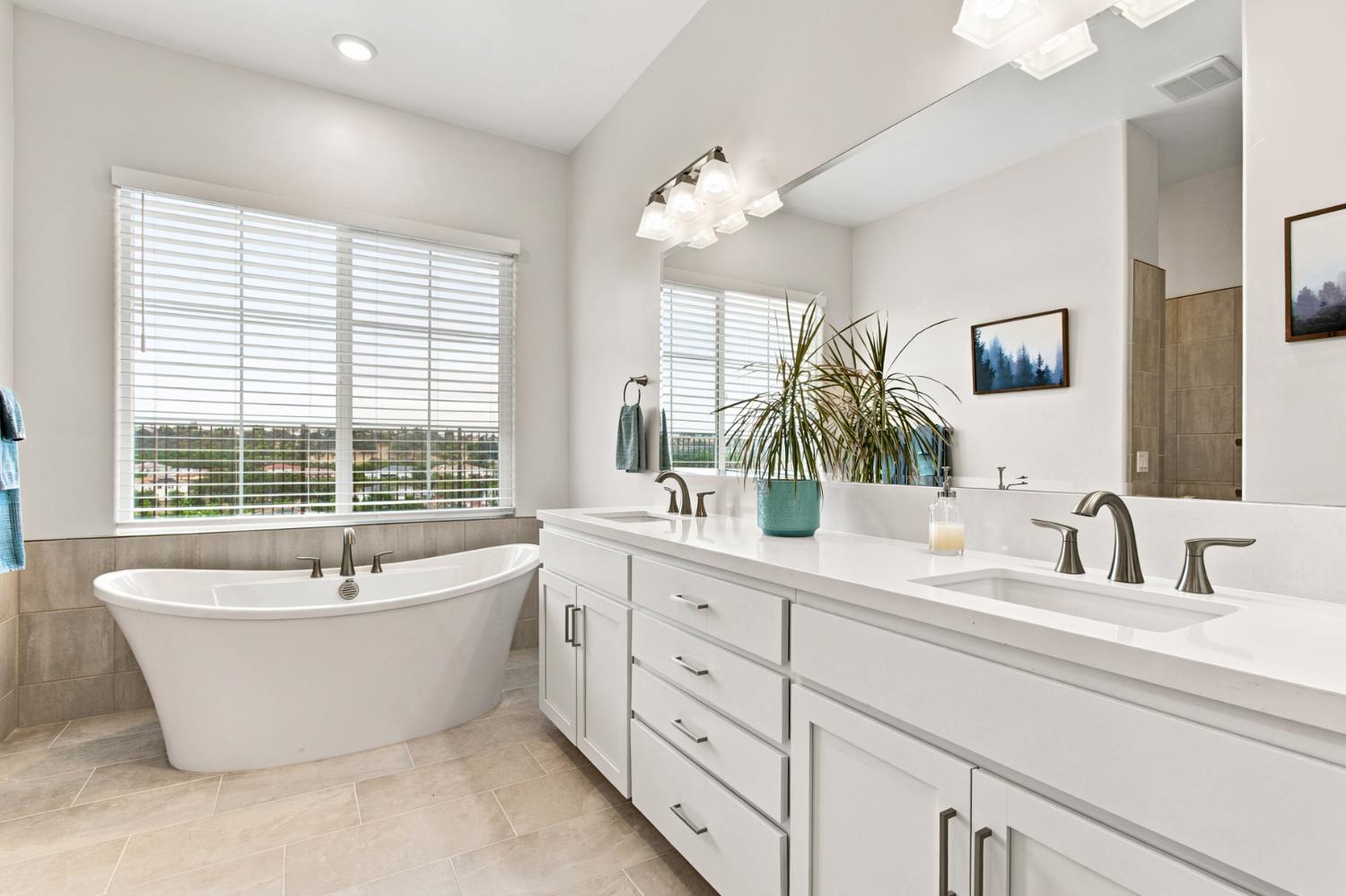 1229 Buck Ridge Drive Rocklin, CA 95765 - Photo 24 of 62