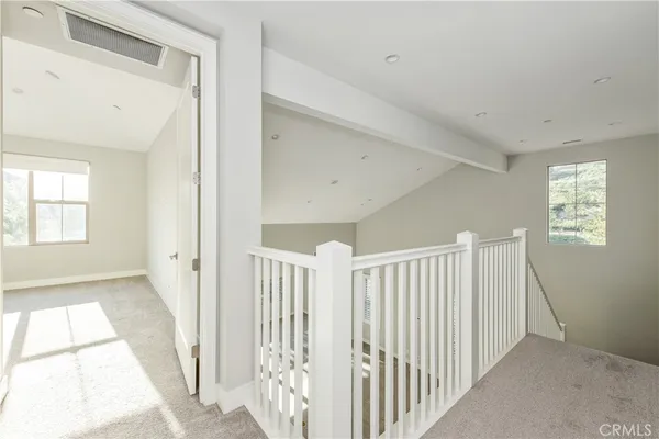 $7,500 | 201 Evaroad, Irvine, CA 92602