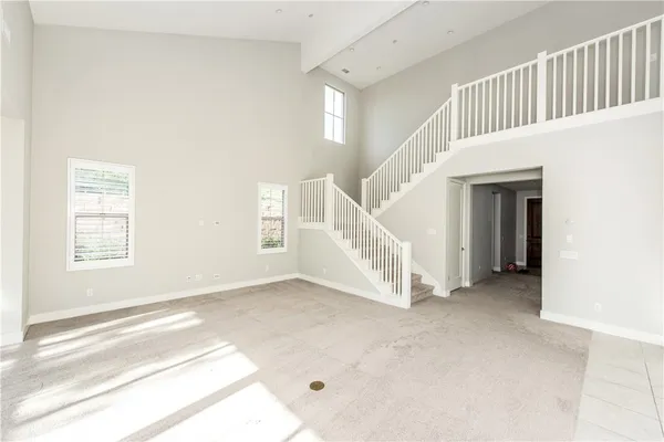 $7,500 | 201 Evaroad, Irvine, CA 92602