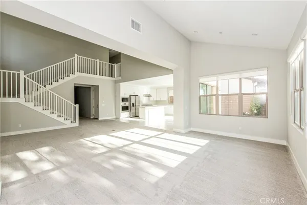 $7,500 | 201 Evaroad, Irvine, CA 92602